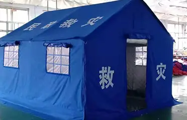 Tenda dimërore për ndihmë nga katastrofa nga pambuku me korniza të përforcuara tani dërgohen nga Pengcheng Outdoor Tenda dimërore për ndihmë nga katastrofa nga pambuku me korniza të përforcuara tani dërgohen nga Pengcheng Outdoor